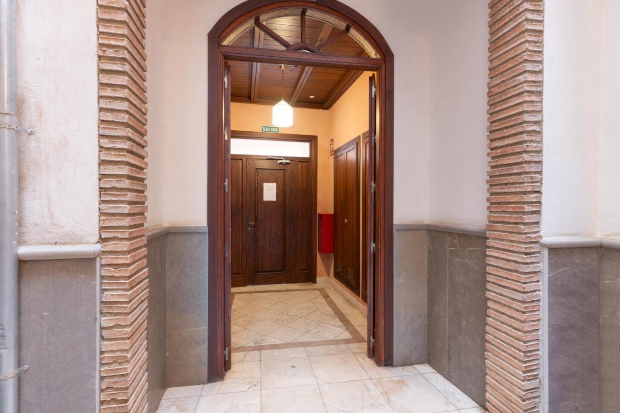 Apartamentos Nuria 19 Granada Eksteriør billede
