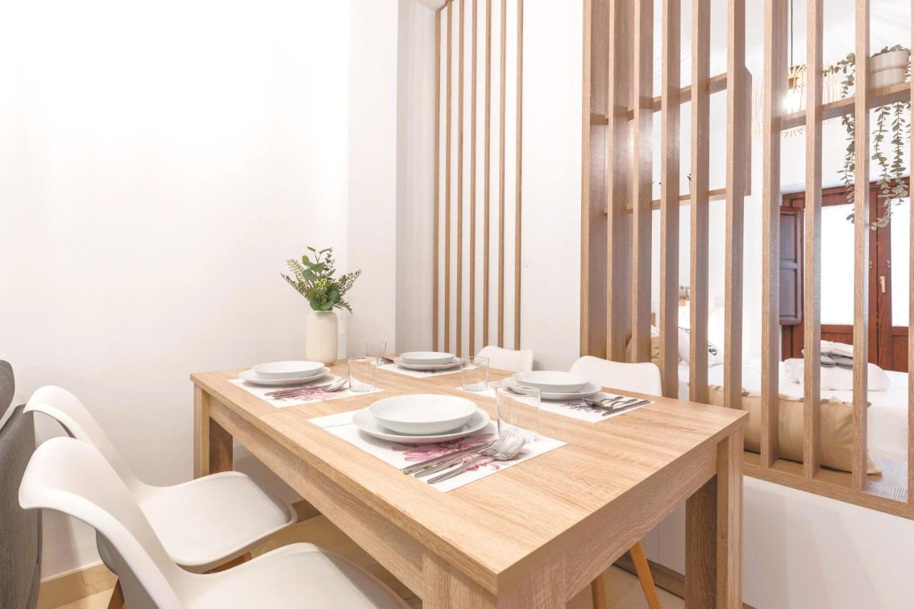 Apartamentos Nuria 19 Granada Eksteriør billede